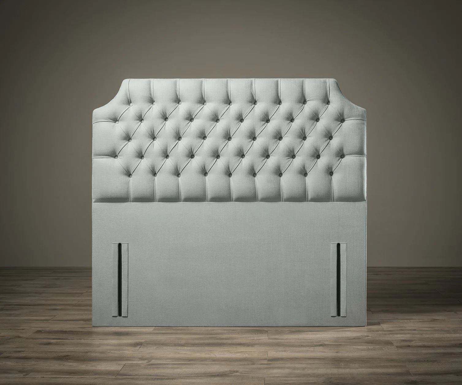 Bella Chesterfield Headboard - Image 3