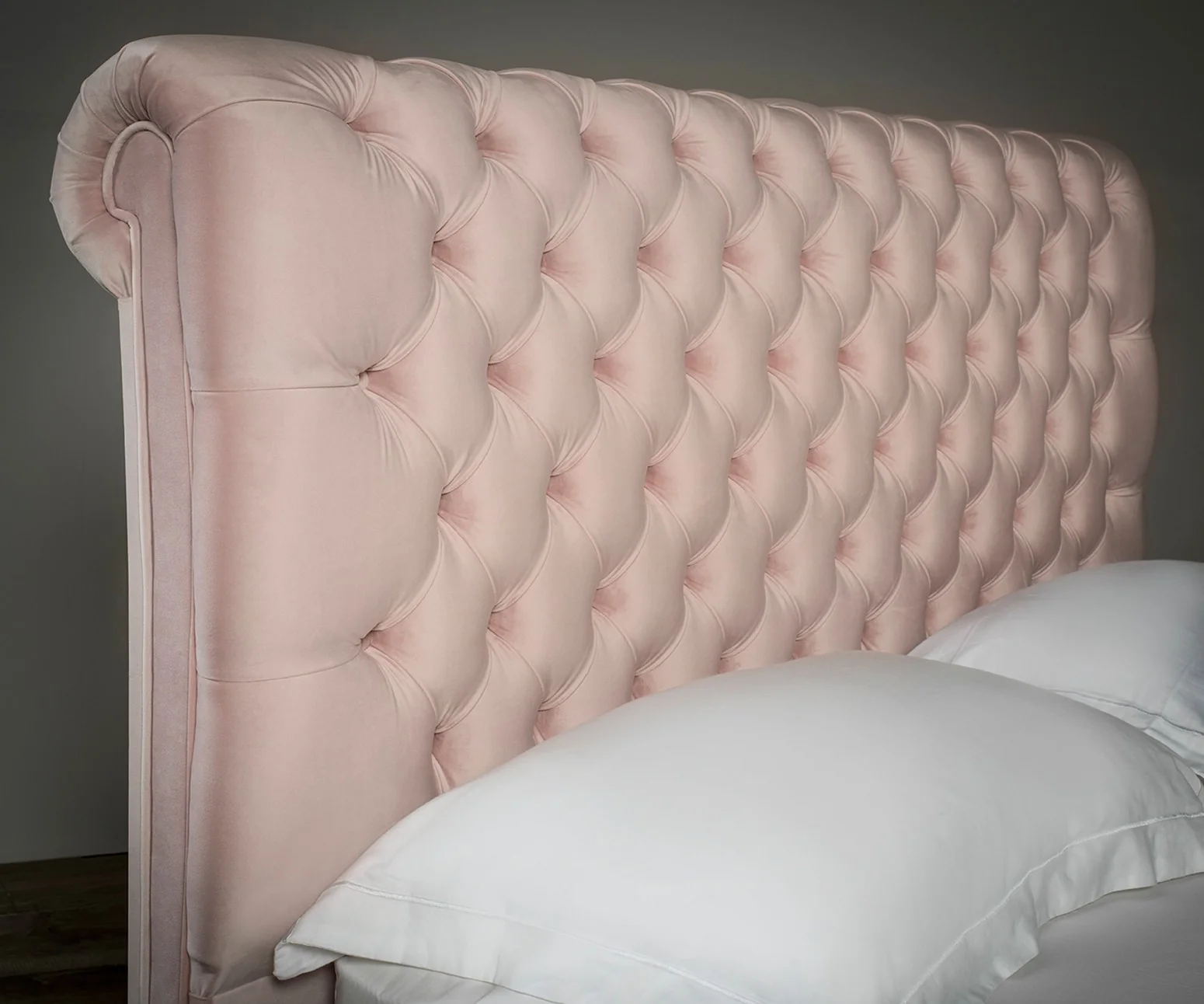 Duchess Chesterfield Bed - Image 6