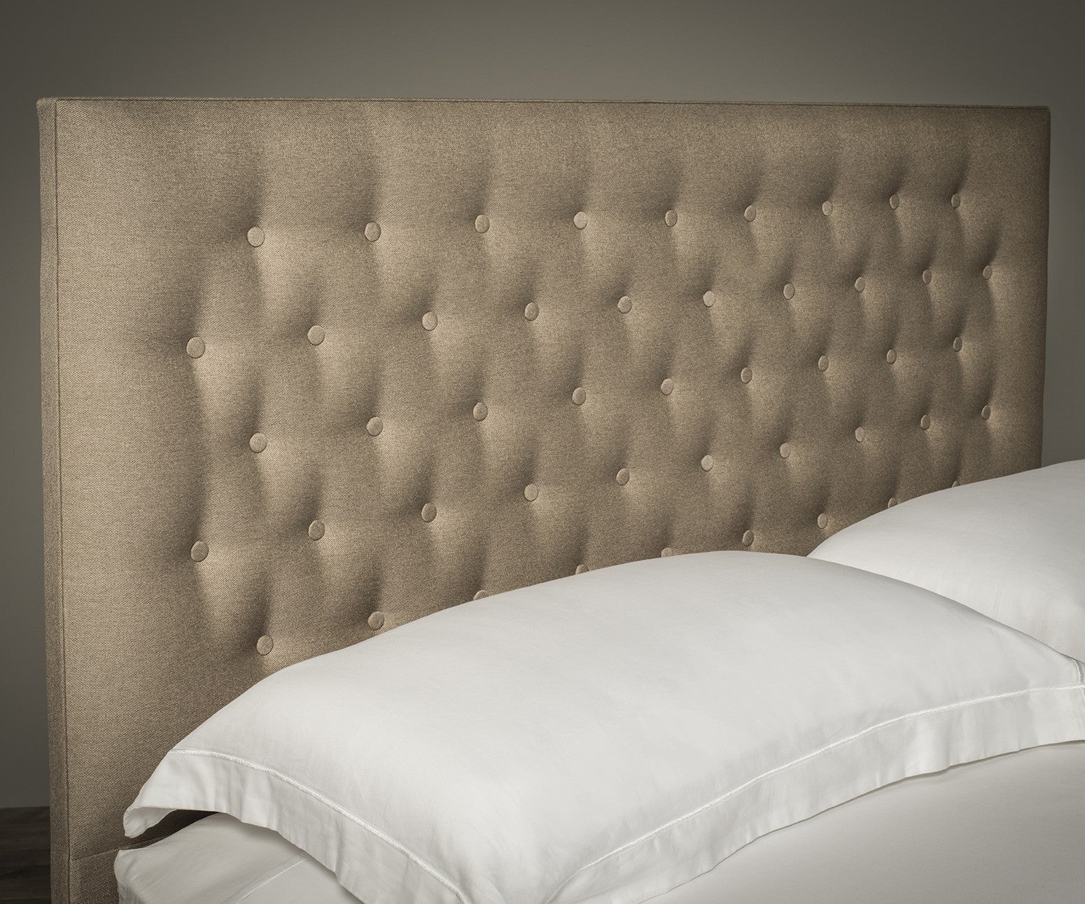 Isla Buttoned Headboard - Image 4