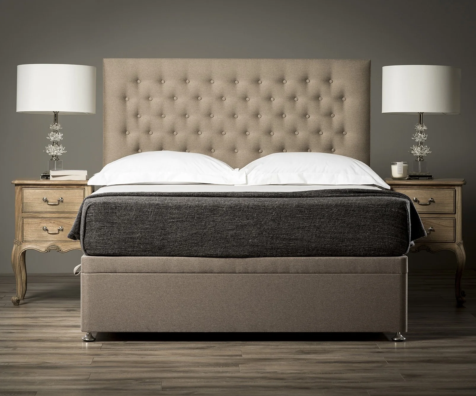 Isla Buttoned Headboard - Image 7