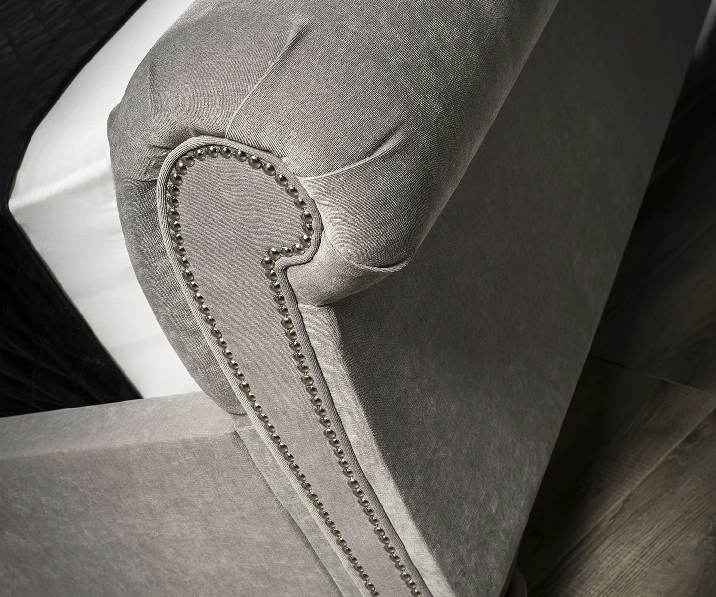 Knightsbridge Upholstered Bed - Image 3