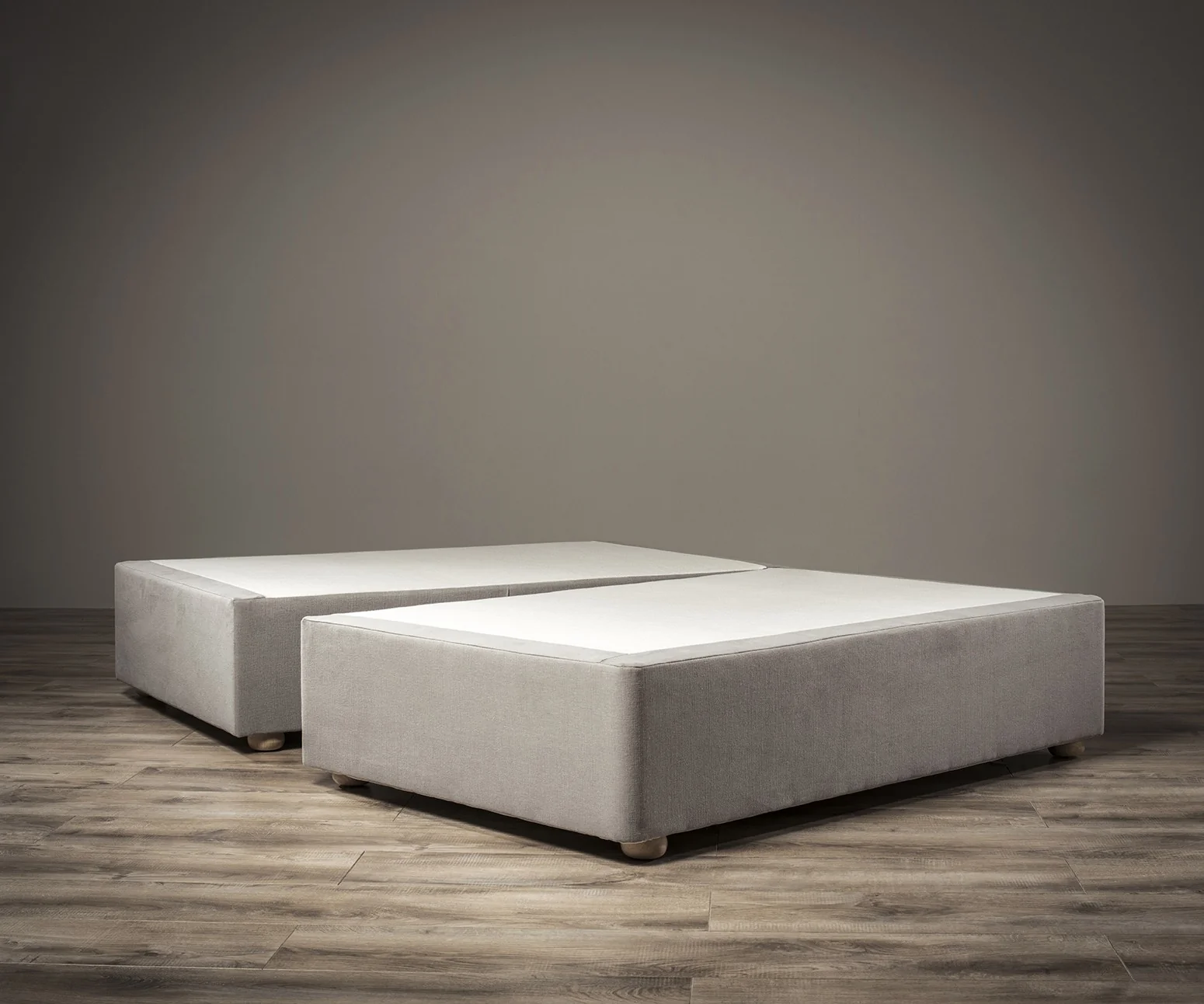 Madera Divan Base - Image 6