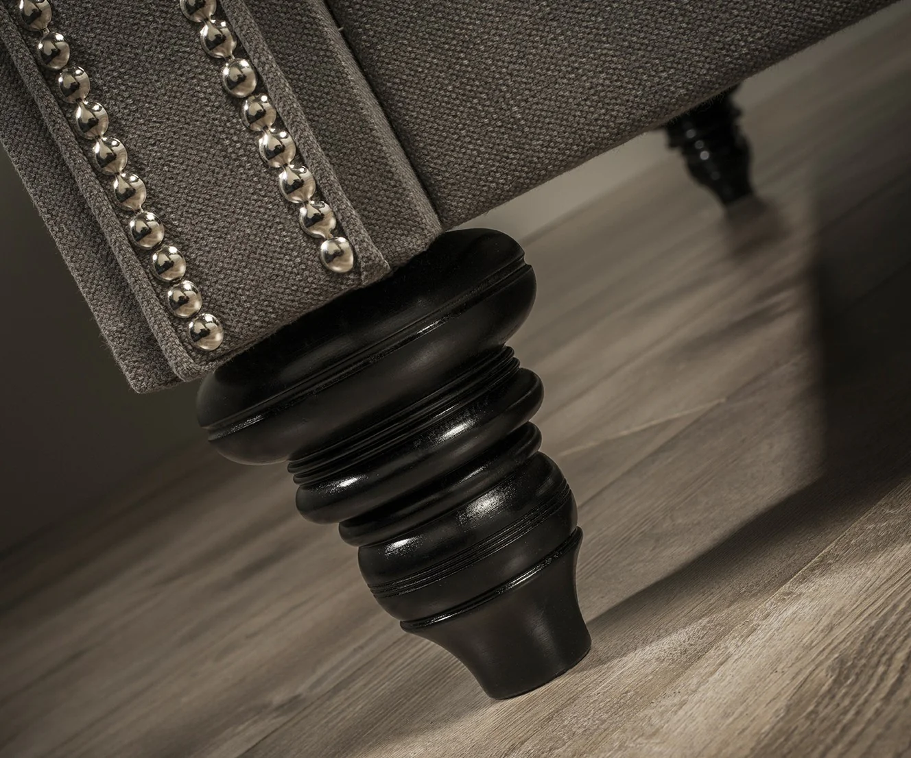 Stanhope Studded Chesterfield Bed - Image 6